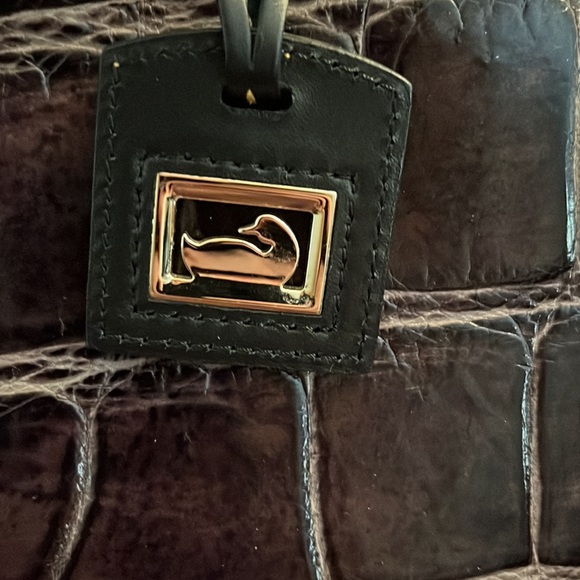 Pre owned Rare Dooney & Bourke Purple smoke tote with wallet. - Picture 4 of 14